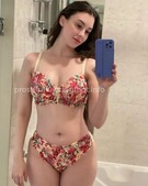 Анкета проститутки Каролина - метро Выхино-Жулебино, возраст - 25